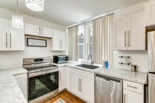 Explore Rochester! Charming Home 1 Mi to Downtown - 2