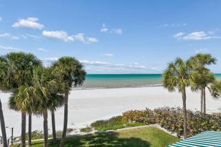 Beachfront Bliss - Outdoor Pool - Sleeps 10 - 8