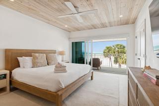 Beachfront Bliss - Outdoor Pool - Sleeps 10 - 4