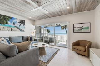 Beachfront Bliss - Outdoor Pool - Sleeps 10 - 9