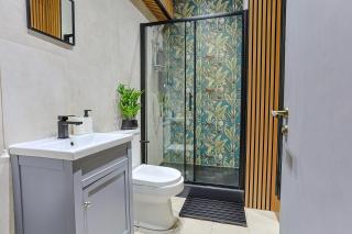 Casa Cabana - 2-Bed Flat - City Centre - Sleeps 5 - 3