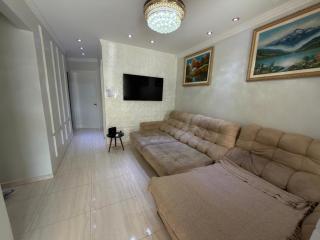 Casa completa com churrasqueira e garagem - 0