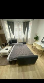 Modern Apartment in Molenbeek-Saint-Jean / 77 m² / Parking - 7