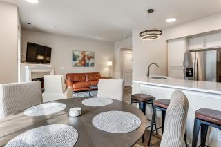 Bright and Modern! Family Home 11 Mi to Dtwn Tacoma - 4