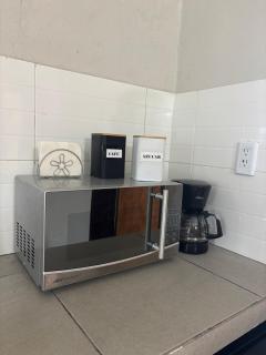 Centric 2 beds loft with pool 5 mins from ADO - 3