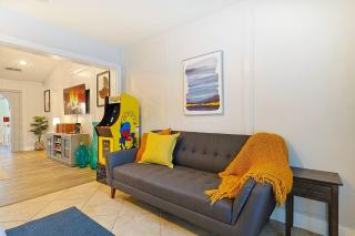 Plano Oasis, Pool, Jacuzzi, Games & Relaxing Vibes - 4