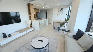 Stunning Modern Coastal Retreat - 7