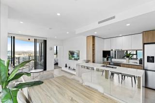 Stunning Modern Coastal Retreat - 2