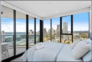 Stunning Modern Coastal Retreat - 1