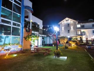 Gyeongju Bellus Rose Pension - 6