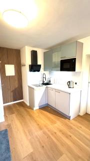 Sonnige, ruhige Gartenwohnung mit Terrasse u. Garten - 2