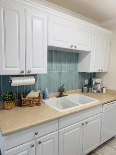 Saltwater Retreat - 2