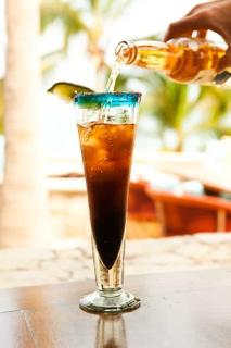 Hacienda Beach Club & Residences - 7