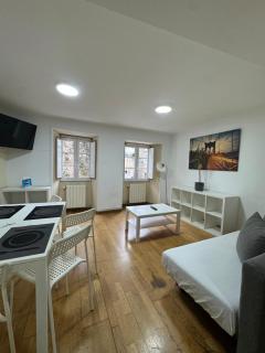 PASEO DEL CASCO ANTIGUo - 0