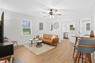 Renovated East Atlanta Village Duplex - 8