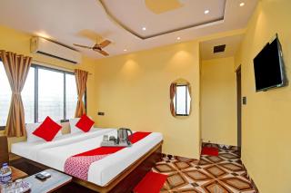 Hotel O Redwood Plaza - 2