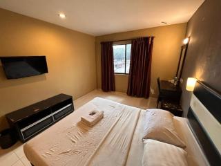 Swing & Pillows - Skudai Johor - 9