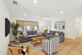 3 BR 3 BA 2 Kings Double Twin Bunk Sleeps 8 New Pool Beach gearBike rentals included Free pool heat - 1