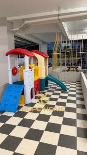 Near Vivacity & Emart 2CarPark 5 Beds-Gold - 1