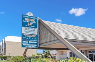 Mandurah Coastal Studio - Pool Outlook - 8