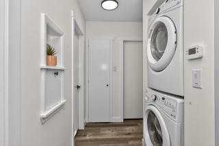 NEW 2BR Near Downtown Calgary - Private Entry - Airport Access - 4412 UP - 8