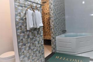 Thavisouk Hotel and Island - 2