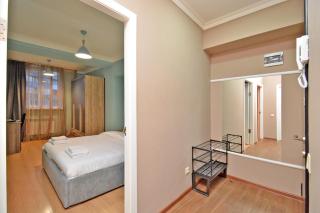 Domel Yerevan Moskovyan 28 - 4