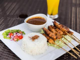 D'Season Premiere Hotel - 9