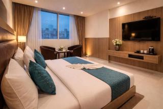 Hotel Vella VILLA Near Terminal 3 Delhi Airport With Free Airport Pickup - 2