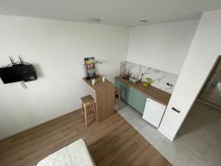 Сучасна квартира ліфт працює вул Ю Здановської, поруч Виставковий Центр, Васильківська, Ломоносова - 0