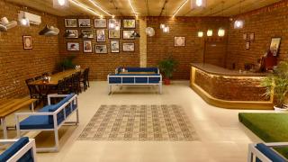 Eeja Resto and Cafe - 6