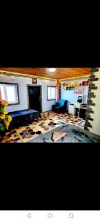 "ISR" Guest House - 1