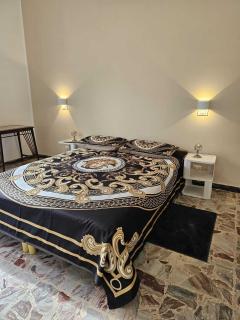 Happy Days Central House - 2