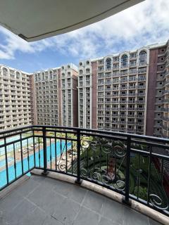 Cozy 2BR Condo near MOA,Ayala Malls,Parqal - 7