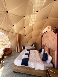 Luxury tent camp - 1