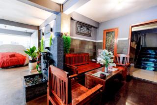 RedDoorz Syariah at Delta Sari Aloha Waru - 1