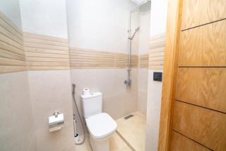 Appartement Élégant avec 2 Chambres Confortable - 8