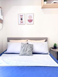 Cheo Cozy Studio at The Median Near IT Park - Fast WiFi & Pool - 2