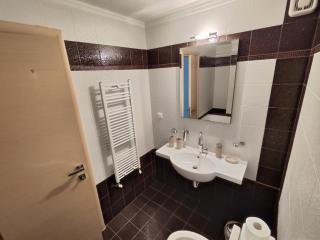 First line house - 6