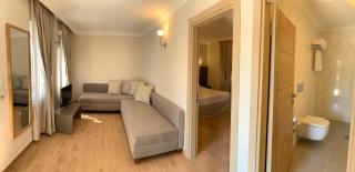 Moonshine Hotel Suites - 2