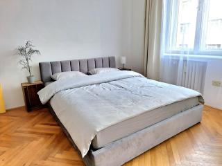 Apartment Nora - Old Town - 1