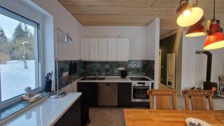 Komfortabler Rückzugsort im Wald für bis zu 6 Personen - 3