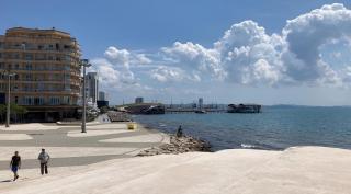 Big Seaside Central Apartment - 2