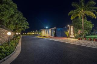 Vanraaj Farms near Gurugram - 4