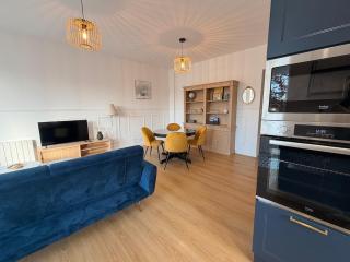 Face au port - Appart lumineux avec véranda - 3