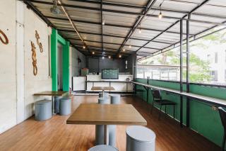 RedDoorz near Cilandak Town Square - 5