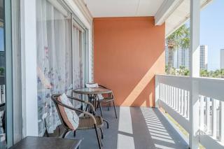 Sunny Daze 0.8 Miles to beach - 8