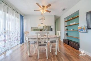 Sunny Daze 0.8 Miles to beach - 6