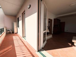 CN034 - Cesenatico, ampio trilocale con balcone a 100mt dal mare - 2