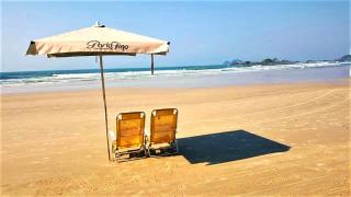 Apto Pitangueiras - 3 quartos, 2 vagas, 4 banheiros, Cozinha completa, 2 minutos da praia - 8